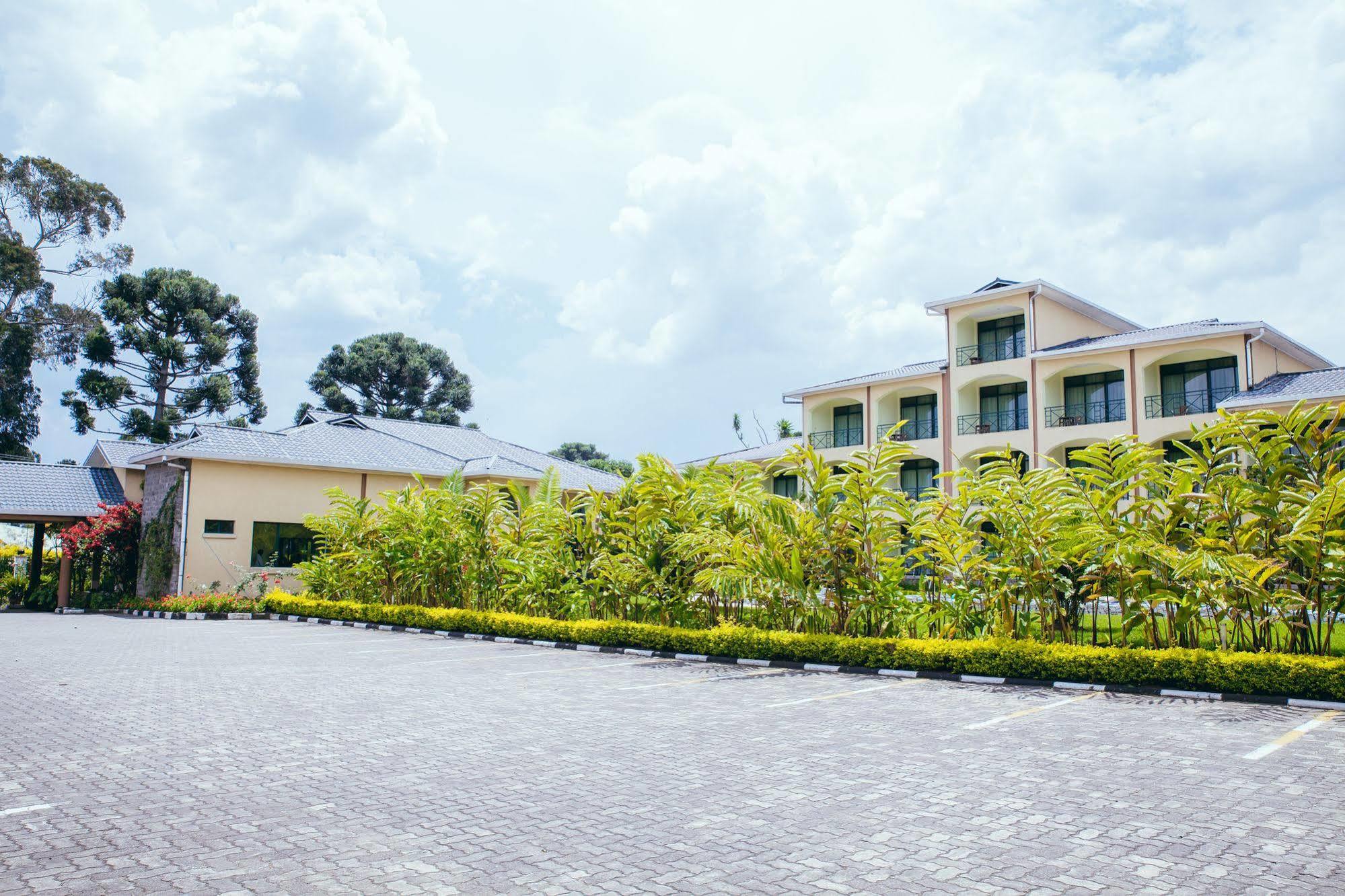 Gorillas Volcanoes Hotel Ruhengeri Exterior foto